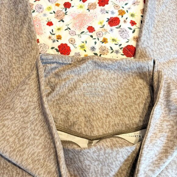 Athleta printed elation tight - Picture 4 of 5